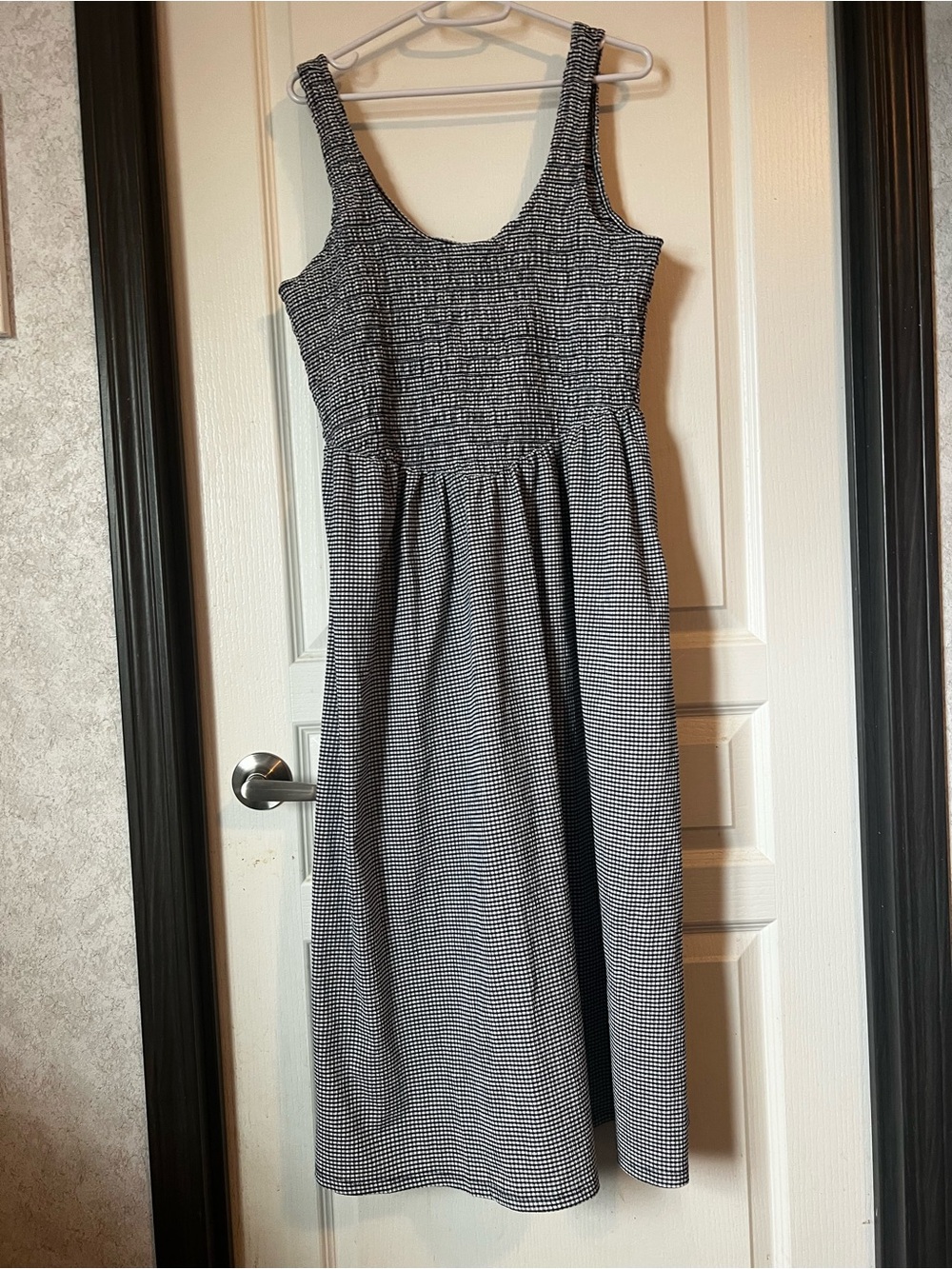 Old Navy Black & White Gingham Smocked Midi Dress